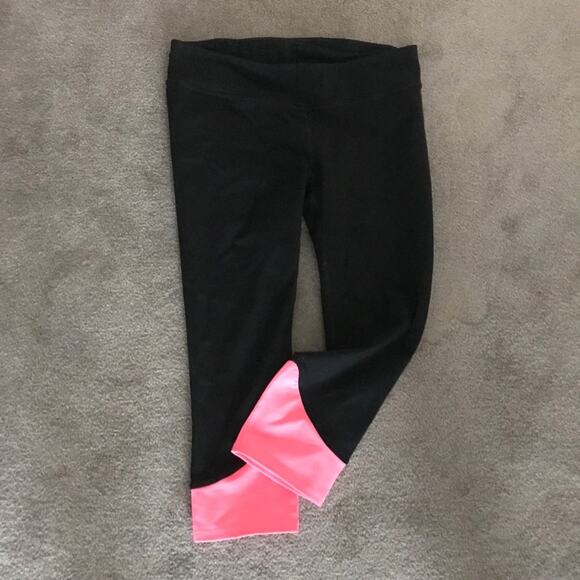 Gap capris with back pocket zipper black M - Picture 2 of 3